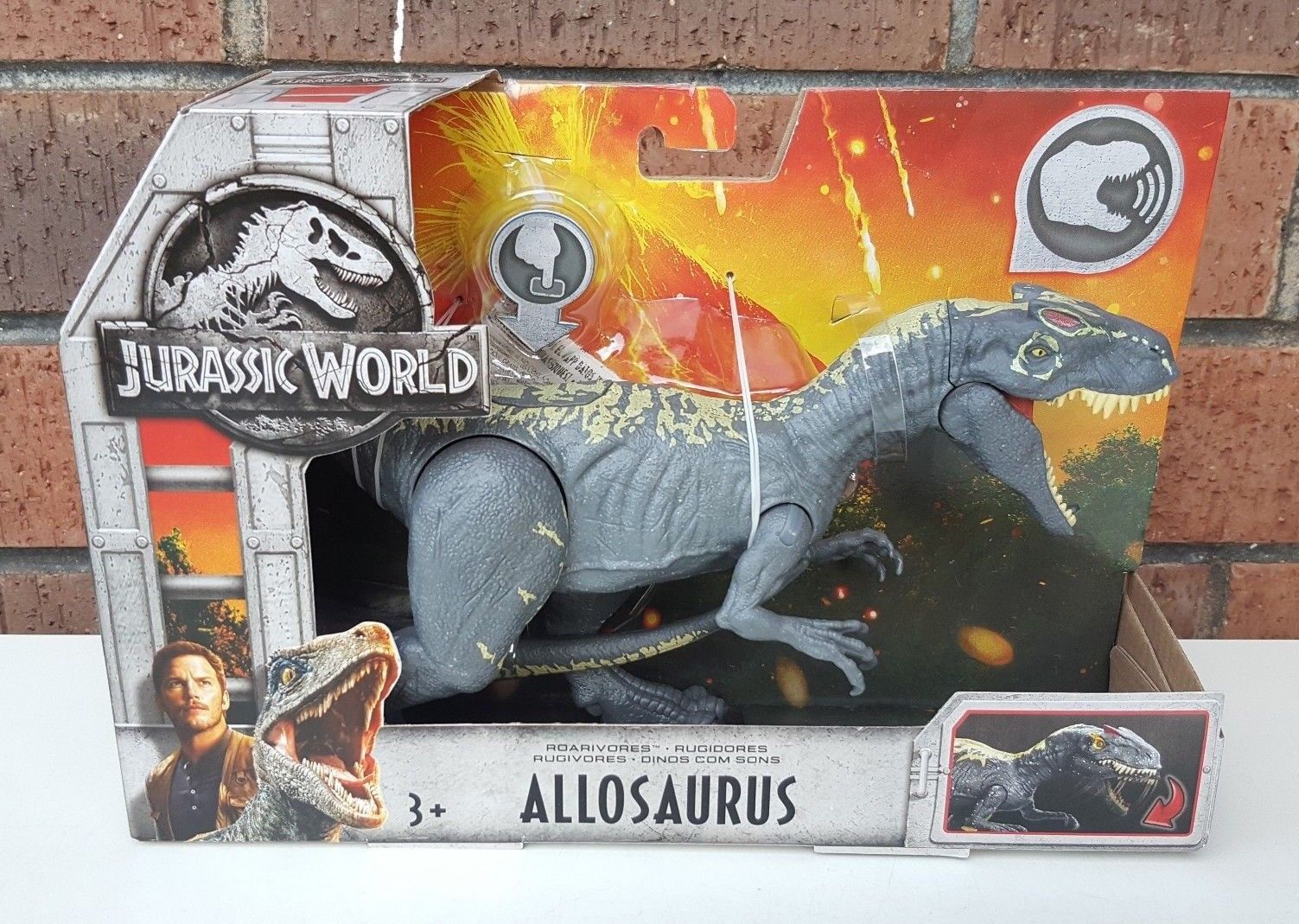 jurassic world roarivores allosaurus dinosaur